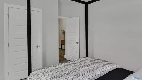 Bedroom - 17660 Ruby Dr, Athens, AL 35613 photo 5 of 11
