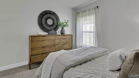 Bedroom - 17660 Ruby Dr, Athens, AL 35613 photo 8 of 11