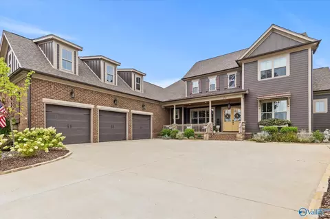 213 Farmhouse Dr, Madison, AL 35757