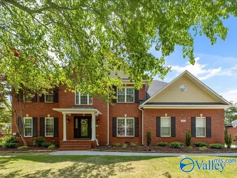 2704 Deford Mill Rd, Owens Cross Roads, AL 35763