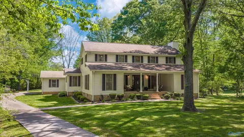 71 County Road 717, Valley Head, AL 35989