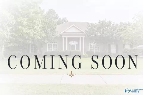 308 Blue Creek Dr, Harvest, AL 35749