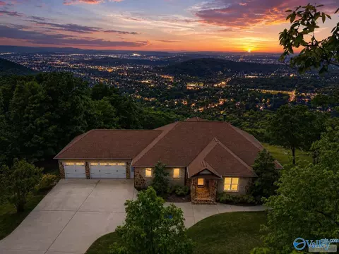 4990 Carr Ln, Huntsville, AL 35803