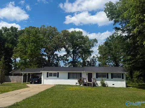 3651 Black Rd, Rainbow City, AL 35906