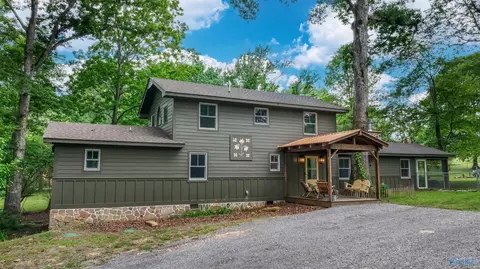 472 Cutler Ave, Mentone, AL 35984