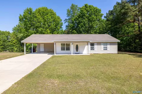 575 Deerfield Trl, Hamilton, AL 35570