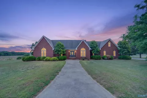 380 Countess Rd, Huntsville, AL 35810