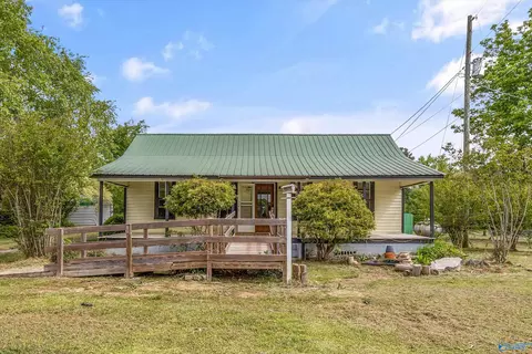 734 Union Rd, Somerville, AL 35670