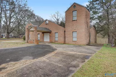 16927 County Road 400, Hillsboro, AL 35643