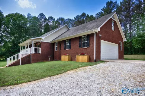 6525 Maysville Rd, New Market, AL 35761