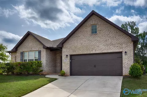 175 Dustin Ln, Madison, AL 35757