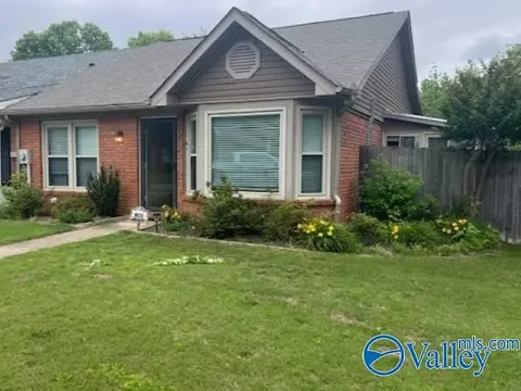 400 Bromwich St, Decatur, AL 35603