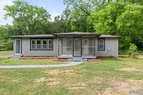 180 Burress Rd, Gurley, AL 35748