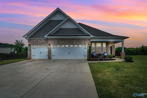216 Count Fleet Ct, Madison, AL 35756