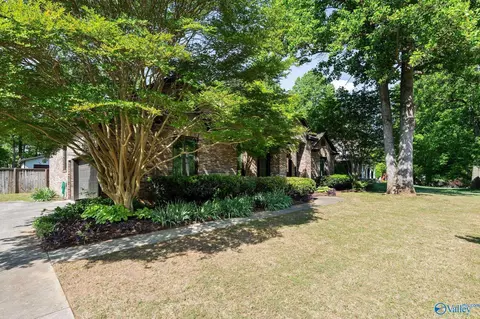 205 Kelsey Lynn Ln, Huntsville, AL 35806
