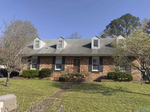 11036 Louis Dr, Huntsville, AL 35803
