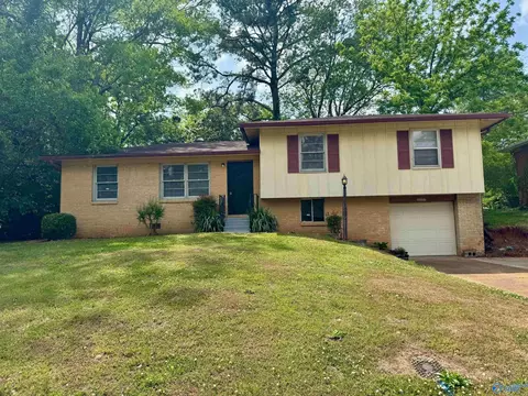 2607 Rockwell Rd, Huntsville, AL 35810