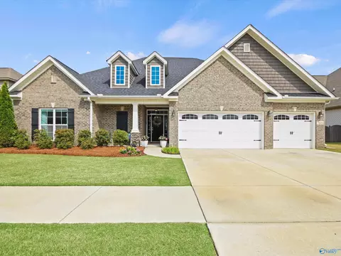 7616 SE Flint Crossing Cir, Owens Cross Roads, AL 35763