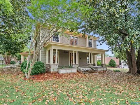 5499 Winchester Rd, New Market, AL 35761