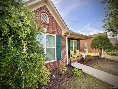 2419 Harpeth Pl, Decatur, AL 35603