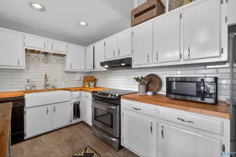 Kitchen - 3691 County Road 104, Cedar Bluff, AL 35959 photo 2 of 3