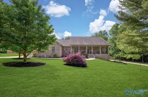 254 Cedar Crest Dr, Huntsville, AL 35806