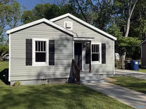 2614 Huntsville St, Huntsville, AL 35811