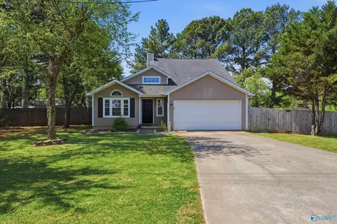 29784 Anna Cir, Madison, AL 35756