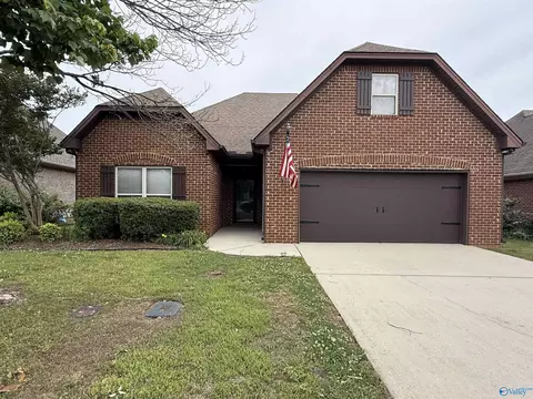 14424 Crooked Stick Pl, Athens, AL 35613