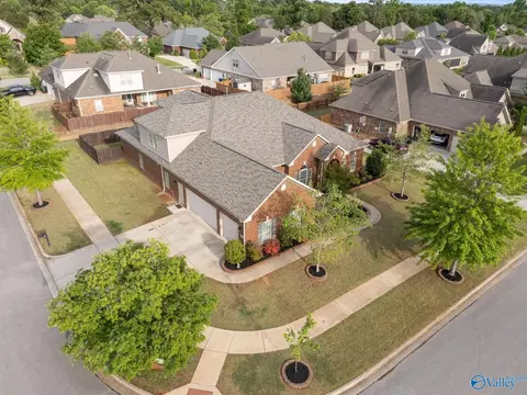100 Millcrest Dr, Madison, AL 35758