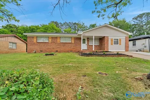 5021 Paden Dr, Huntsville, AL 35810