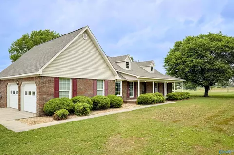 511 County Road 302, Hillsboro, AL 35643