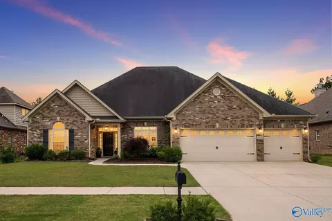 4412 SE Coatsbridge Dr, Owens Cross Roads, AL 35763