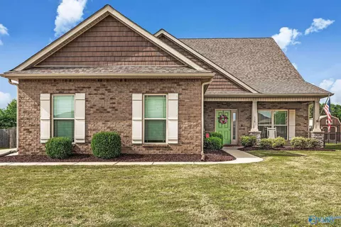 159 Lexi Ln, Meridianville, AL 35759