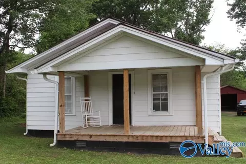 183 Lowery Rd, Valley Head, AL 35989
