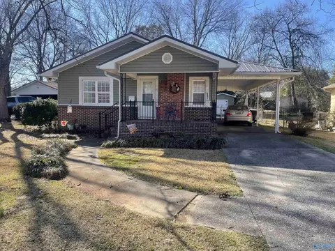 911 Odell Ave, Gadsden, AL 35901