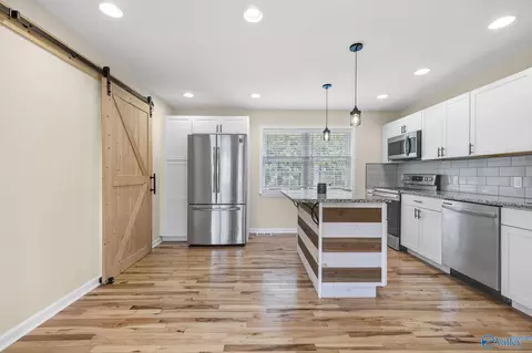 Kitchen - 1072 Hulaco Rd, Arab, AL 35016 photo 2 of 3