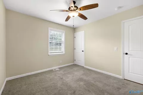 Bedroom - 1072 Hulaco Rd, Arab, AL 35016 photo 4 of 6