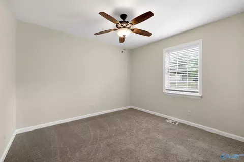Bedroom - 1072 Hulaco Rd, Arab, AL 35016 photo 3 of 6