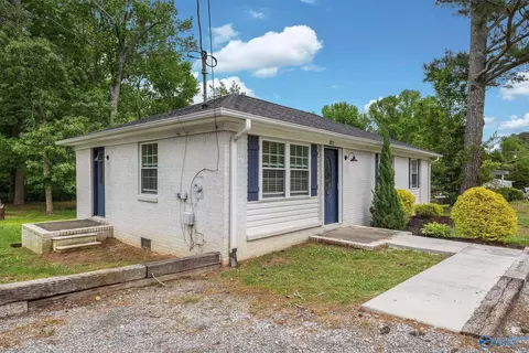 Exterior - 1072 Hulaco Rd, Arab, AL 35016 photo 10 of 12