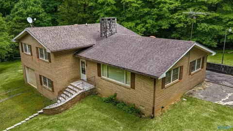 4501 Hixon Rd, Fort Payne, AL 35967
