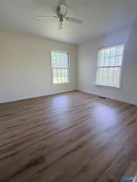 Bedroom - 3140 Cedar Bluff Rd, Centre, AL 35960 photo 1 of 3