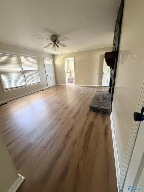 Living - 3140 Cedar Bluff Rd, Centre, AL 35960 photo 2 of 2