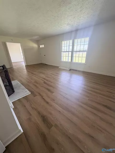 Living - 3140 Cedar Bluff Rd, Centre, AL 35960 photo 1 of 2