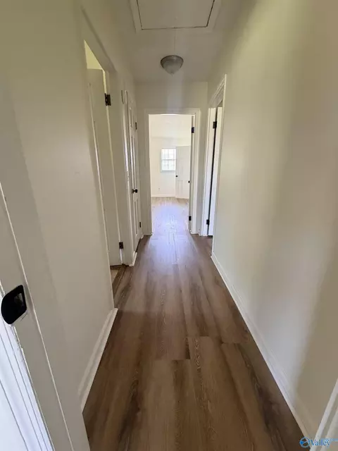 Entry Way - 3140 Cedar Bluff Rd, Centre, AL 35960 photo 1 of 1