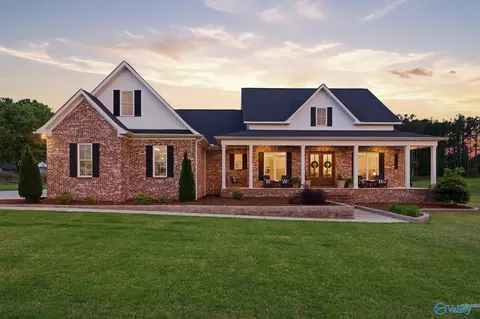 27934 Keeton Rd, Harvest, AL 35749