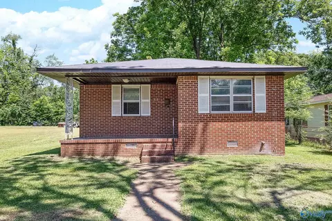 1616 Chestnut St, Decatur, AL 35601