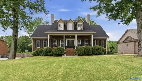 237 Dove Hollow Dr, Meridianville, AL 35759
