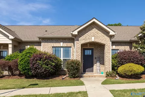 44 Cypress Point Dr, Huntsville, AL 35824