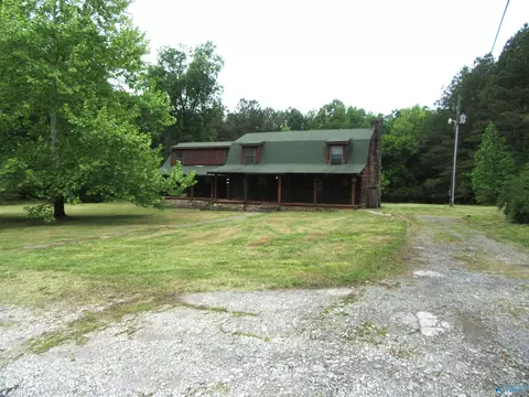 3809 S Chapel Hill Rd, Decatur, AL 35603